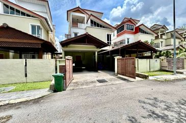 FACING OPEN❗️JALAN KAKI KE SURAU 3 Storey Zero Lot Bungalow Seksyen 4 Shah Alam FOR SALE 