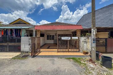 Taman Pinggiran Batu Caves