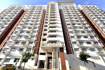 De Bayu Apartment @ Setia Alam