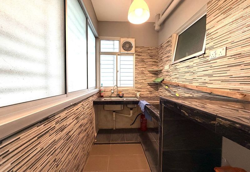 De Bayu Apartment @ Setia Alam