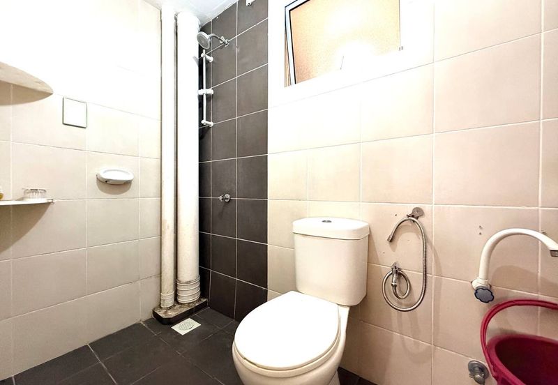 De Bayu Apartment @ Setia Alam