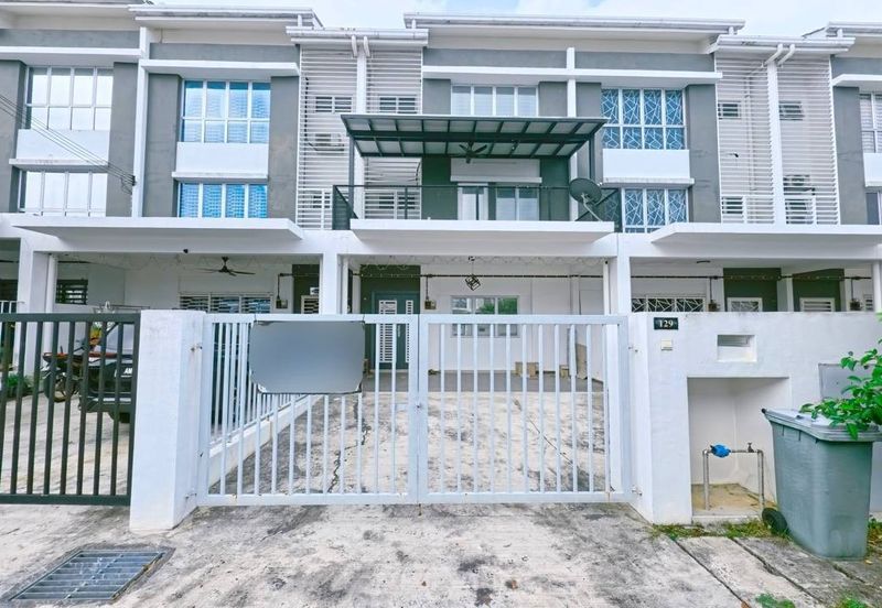 DAPUR EXTENDED❗️GUARDED 3 STOREY TERRACE AZALEA BUKIT RAHMAN PUTRA SUNGAI BULOH FOR SALE 