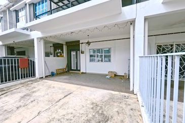 DAPUR EXTENDED❗️GUARDED 3 STOREY TERRACE AZALEA BUKIT RAHMAN PUTRA SUNGAI BULOH FOR SALE 