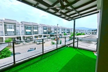 DAPUR EXTENDED❗️GUARDED 3 STOREY TERRACE AZALEA BUKIT RAHMAN PUTRA SUNGAI BULOH FOR SALE 