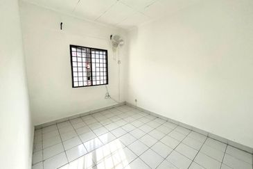 WELL MAINTAINED❗️22X75 DOUBLE STOREY TERRACE TAMAN BUKIT ANGSANA CHERAS KUALA LUMPUR 