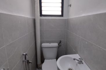 FULLY RENOVATED❗️DOUBLE STOREY TERRACE JALAN BAKAWALI BUKIT SENTOSA RAWANG FOR SALE 