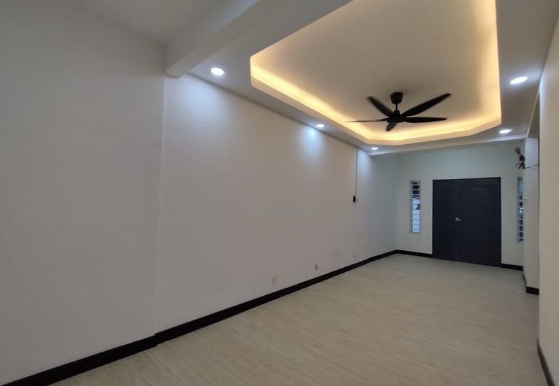 FULLY RENOVATED❗️DOUBLE STOREY TERRACE JALAN BAKAWALI BUKIT SENTOSA RAWANG FOR SALE 