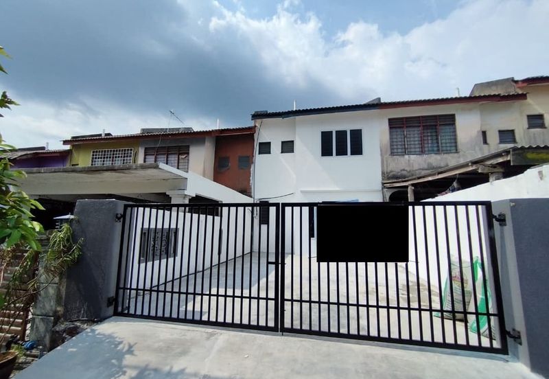 FULLY RENOVATED❗️DOUBLE STOREY TERRACE JALAN BAKAWALI BUKIT SENTOSA RAWANG FOR SALE 
