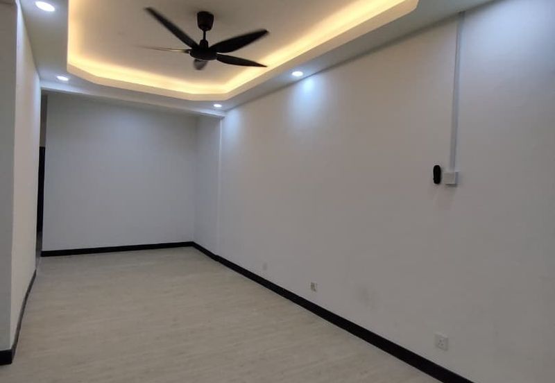 FULLY RENOVATED❗️DOUBLE STOREY TERRACE JALAN BAKAWALI BUKIT SENTOSA RAWANG FOR SALE 