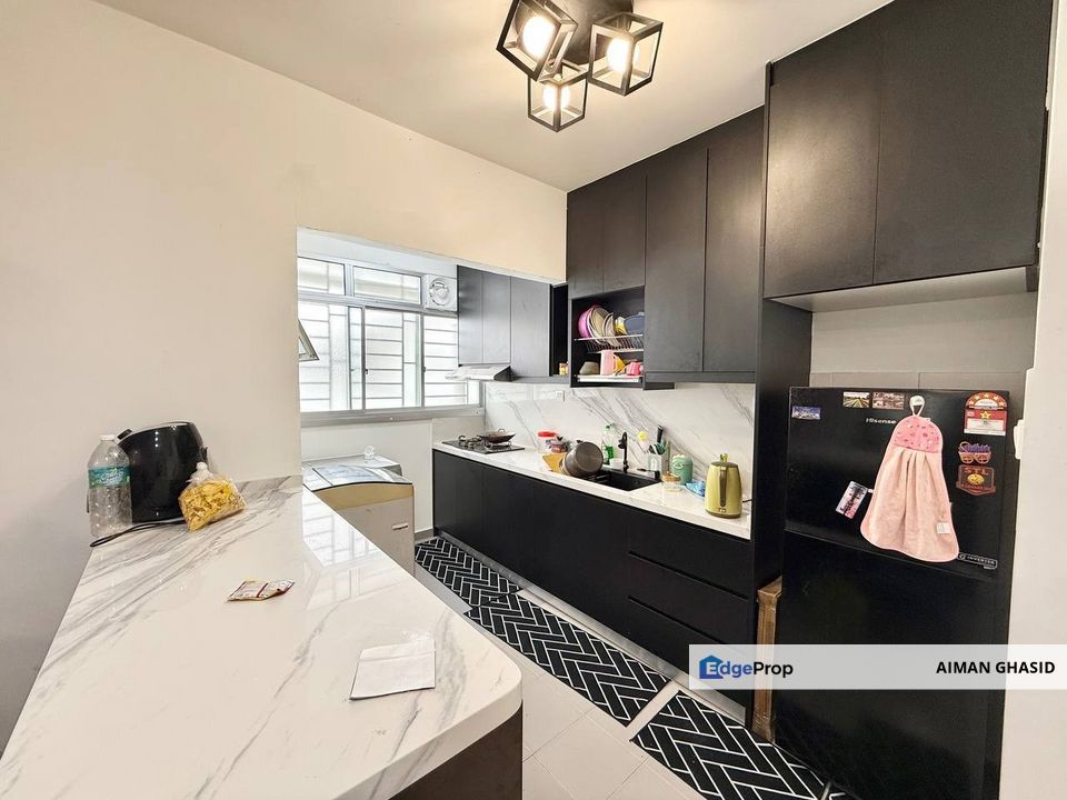 MOVE IN CONDITION❗️FREEHOLD DE CEMARA APARTMENT SETIA ALAM FOR SALE , Selangor, Shah Alam