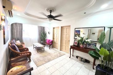 Flat PKNS AU3 (Blok 1 - 6)