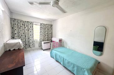 Flat PKNS AU3 (Blok 1 - 6)