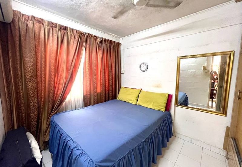 Flat PKNS AU3 (Blok 1 - 6)