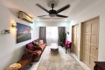 Flat PKNS AU3 (Blok 1 - 6)