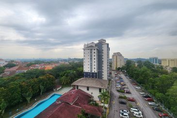 Kemuncak Shah Alam