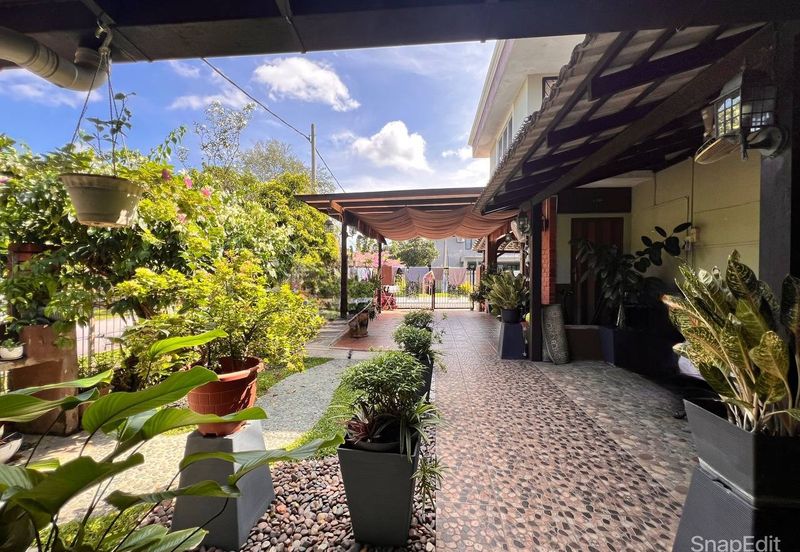 Jalan Taman Melawati