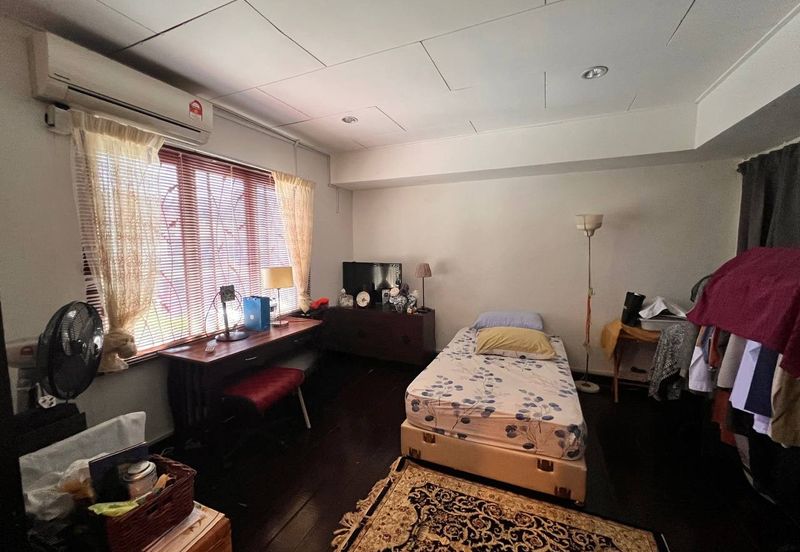 Jalan Taman Melawati