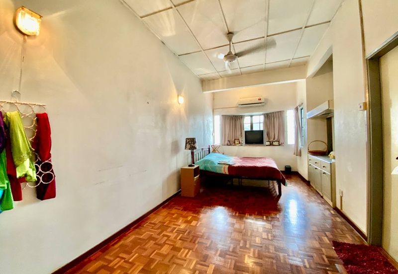 Seksyen 8, Shah Alam