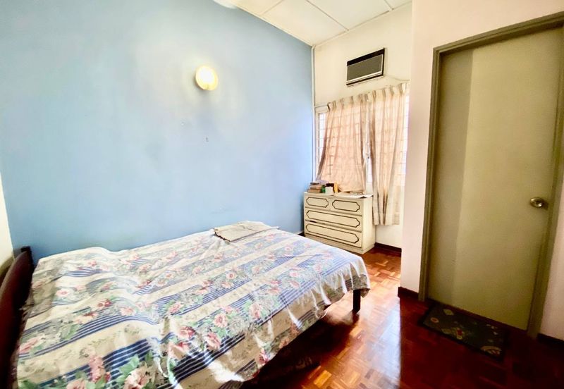 Seksyen 8, Shah Alam