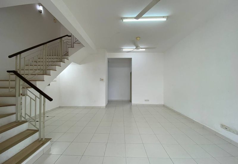 Saron @Bandar Bukit Raja