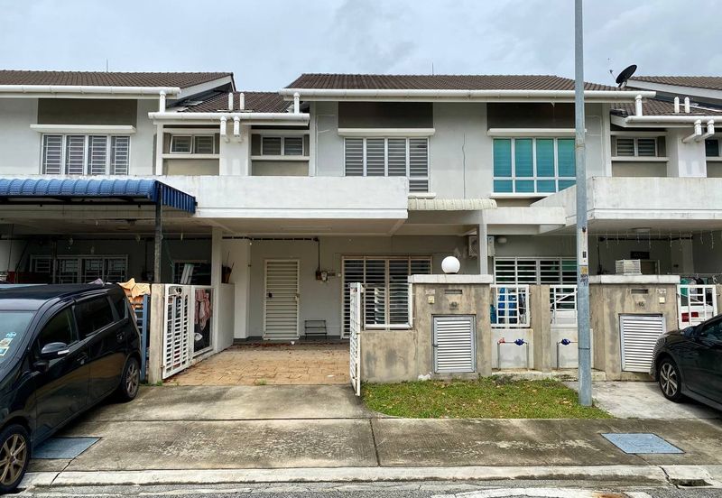 Saron @Bandar Bukit Raja