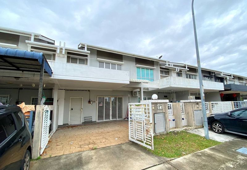 Saron @Bandar Bukit Raja