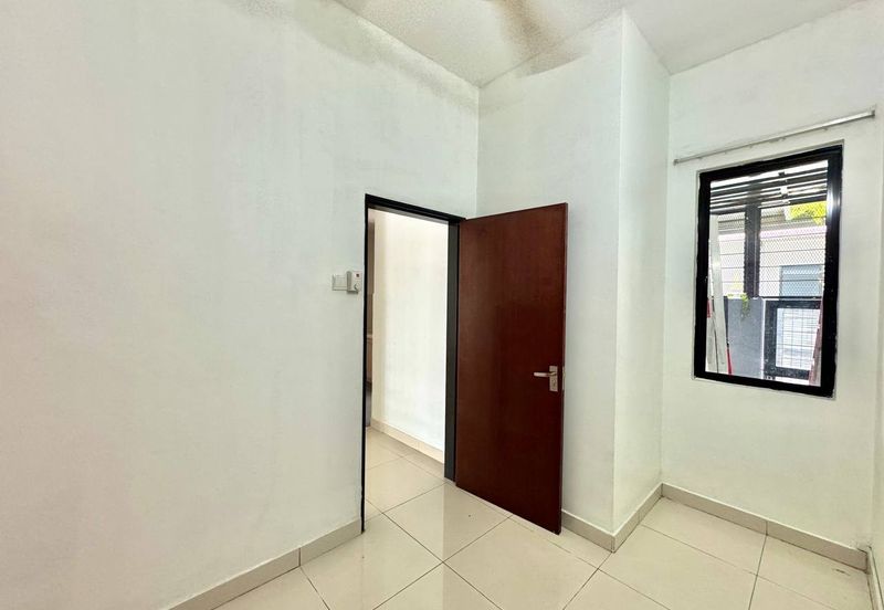 Saffron Hills @ Denai Alam