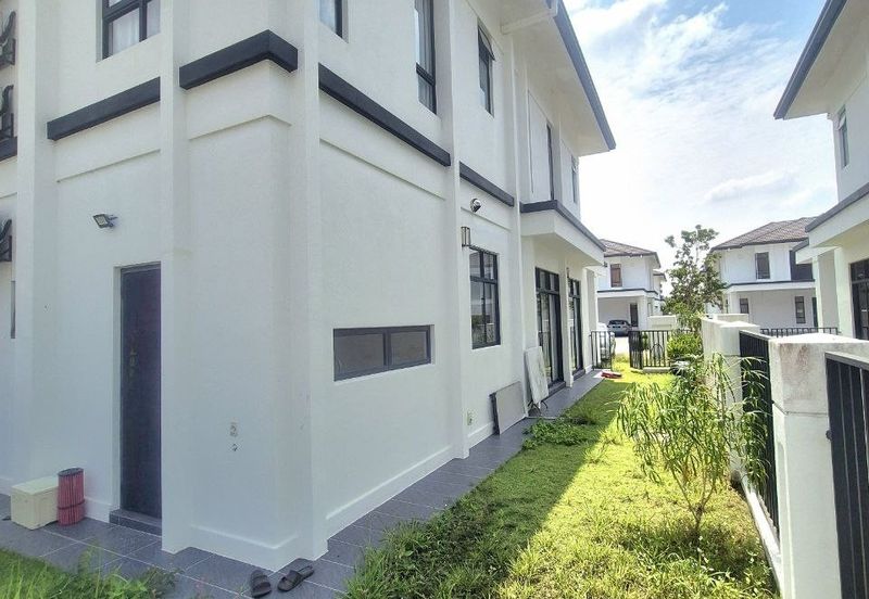 Norton Garden Semi D @ Eco Grandeur