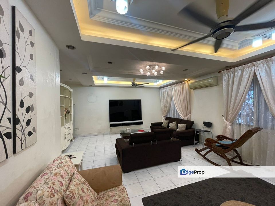 Seksyen 7 Jalan Turmalin Shah Alam, 22' x 75' Extended Kitchen | Double Storey Terrace FOR SALE! - RM710k, Selangor, Shah Alam