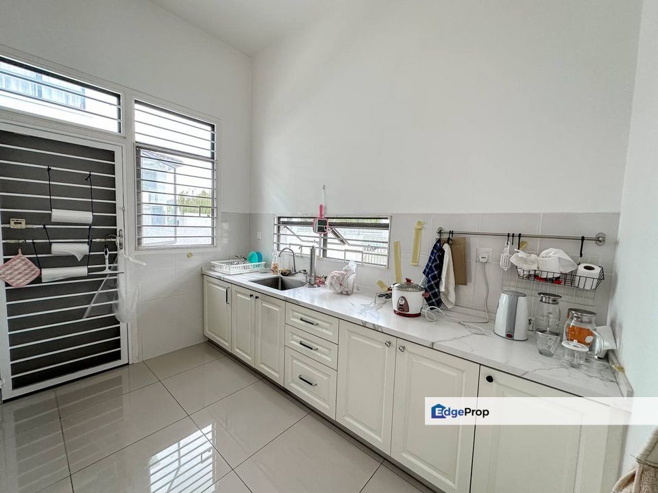 Eco Grandeur Graham Garden Corner Lot @ Puncak Alam, Facing North Non Bumi pun boleh beli | Double Storey Terrace Corner Lot FOR SALE!, Selangor, Bandar Puncak Alam