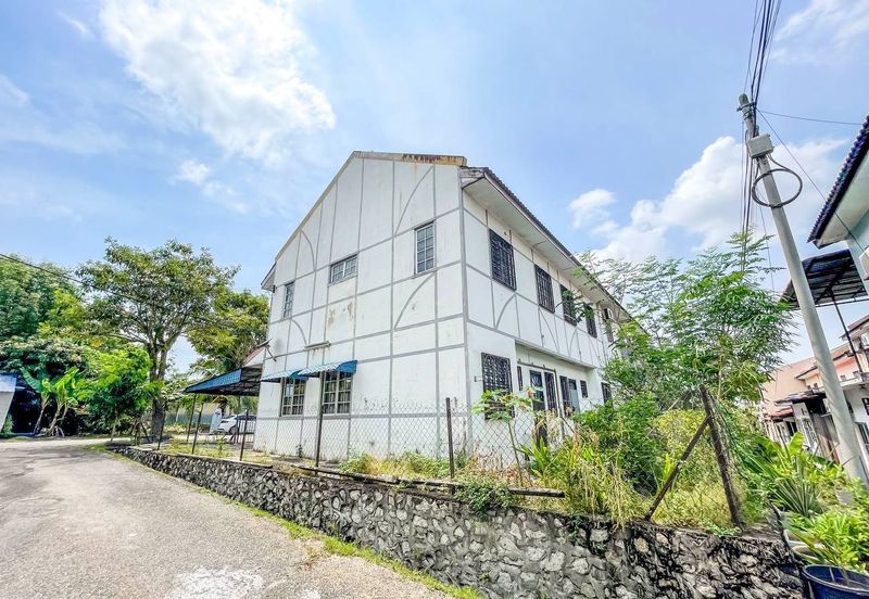 Lorong Cakera Purnama 12/13