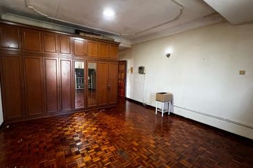 Seksyen 3, Shah Alam