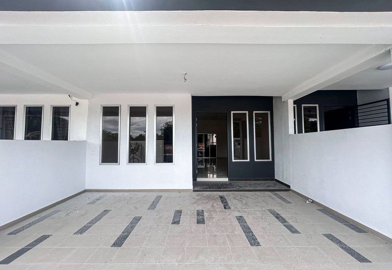 J1 Residence @ Jenderam