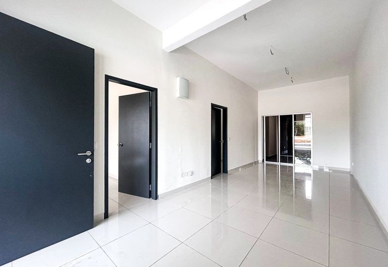 J1 Residence @ Jenderam