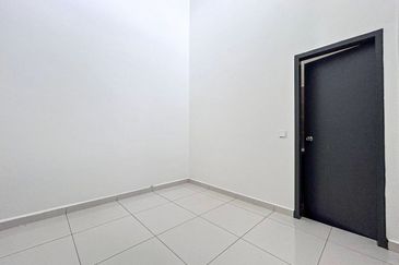 J1 Residence @ Jenderam