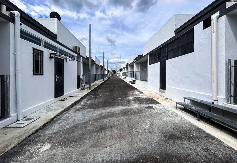 J1 Residence @ Jenderam