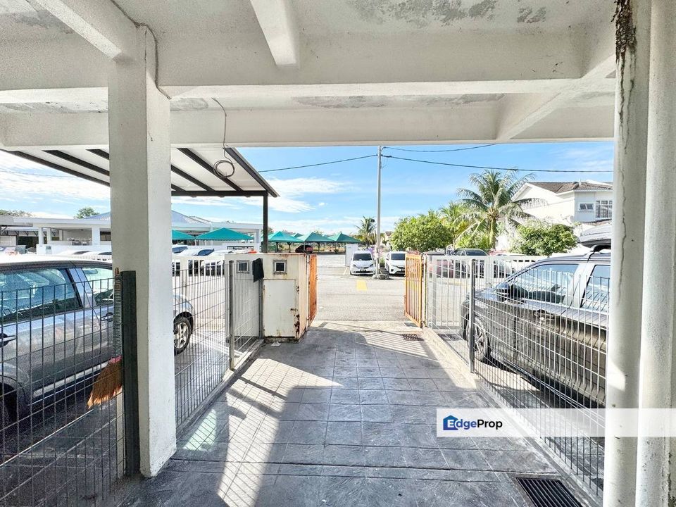 Pearl Villa Townhouse Ground Floor Bandar Saujana Putra Selangor, Facing Surau | Townhouse FOR SALE! - RM330k Negotiable, Selangor, Bandar Saujana Putra