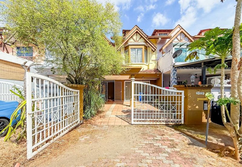 Taman Bukit Subang Freehold 5 Minit ke Elmina Lakeside Mall | Double Storey Terrace @ Denai Alam Shah Alam FOR SALE! - RM580k 