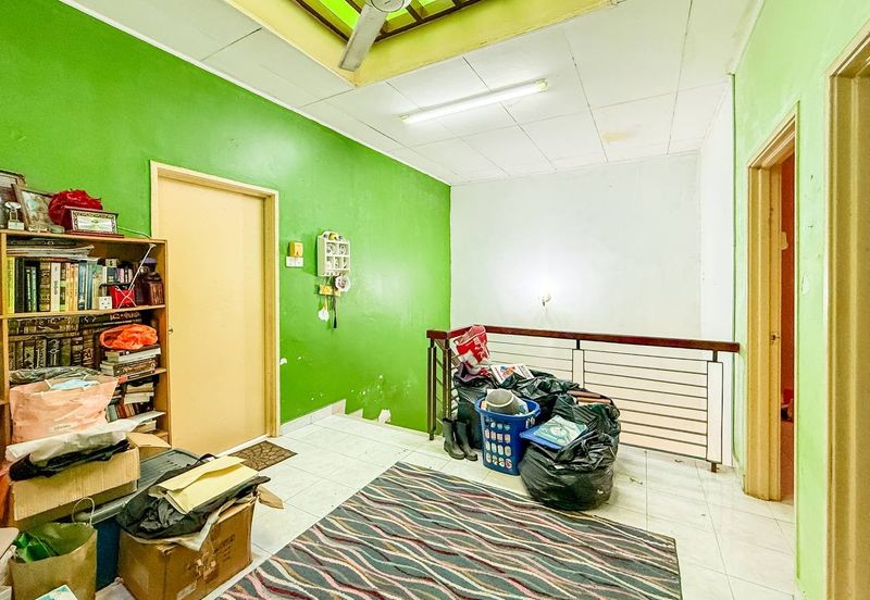 Taman Bukit Subang Freehold 5 Minit ke Elmina Lakeside Mall | Double Storey Terrace @ Denai Alam Shah Alam FOR SALE! - RM580k 