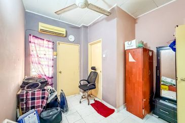 Taman Bukit Subang Freehold 5 Minit ke Elmina Lakeside Mall | Double Storey Terrace @ Denai Alam Shah Alam FOR SALE! - RM580k 