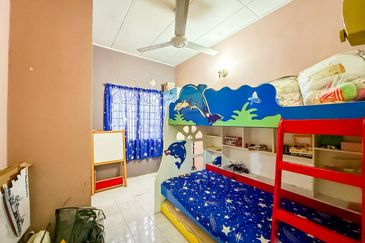 Taman Bukit Subang Freehold 5 Minit ke Elmina Lakeside Mall | Double Storey Terrace @ Denai Alam Shah Alam FOR SALE! - RM580k 