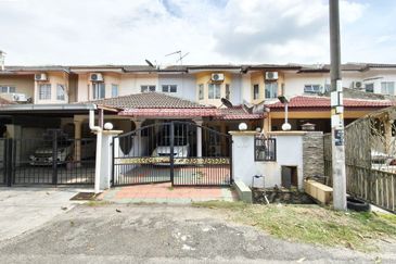 Seksyen 5 Bandar Baru Bangi Selangor, Paling Murah Boleh 100% Loan | Double Storey Terrace FOR SALE! - RM430k