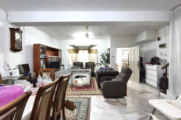 Seksyen 5 Bandar Baru Bangi Selangor, Paling Murah Boleh 100% Loan | Double Storey Terrace FOR SALE! - RM430k