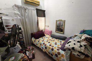 Seksyen 5 Bandar Baru Bangi Selangor, Paling Murah Boleh 100% Loan | Double Storey Terrace FOR SALE! - RM430k