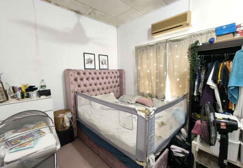 Seksyen 5 Bandar Baru Bangi Selangor, Paling Murah Boleh 100% Loan | Double Storey Terrace FOR SALE! - RM430k