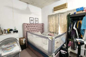 Seksyen 5 Bandar Baru Bangi Selangor, Paling Murah Boleh 100% Loan | Double Storey Terrace FOR SALE! - RM430k