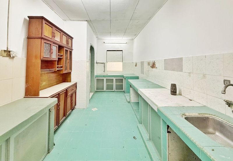 Taman Alam Megah, Seksyen 28