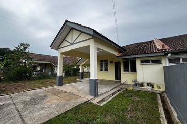 Taman Sri Bayu, Tanjong Sepat