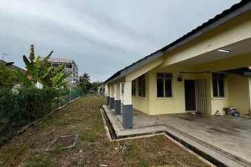 Taman Sri Bayu, Tanjong Sepat