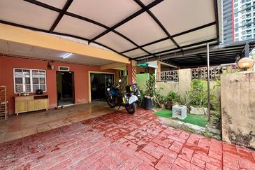 Jalan Suakasih @ Tun Hussein Onn